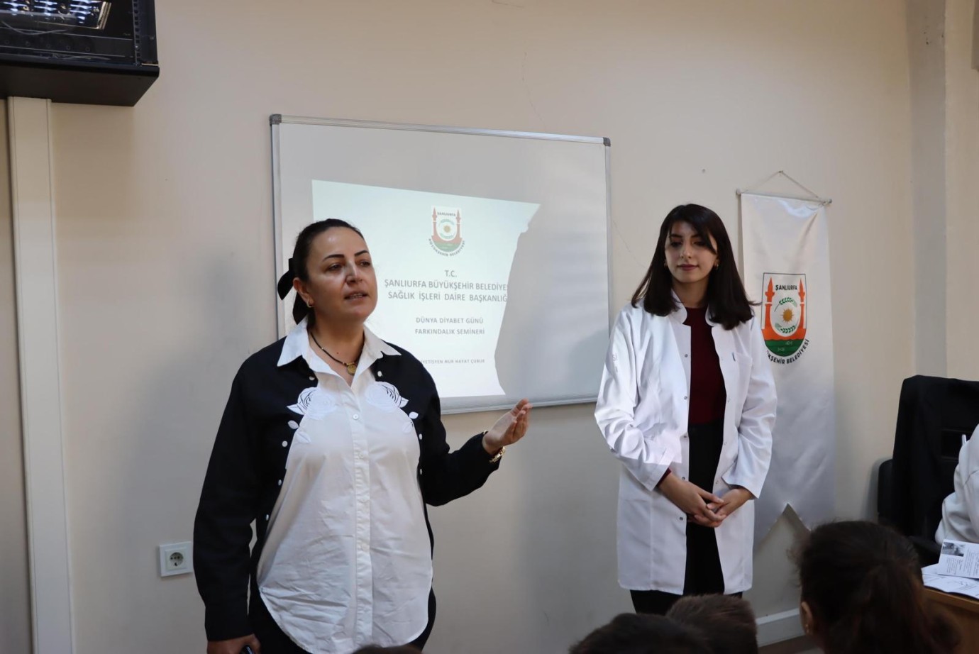 DÜNYA DİYABET GÜNÜ’NDE FARKINDALIK ETKİNLİĞİ 
